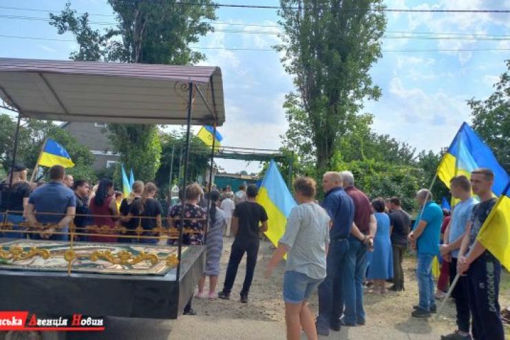 На Одещині попрощались із загиблим під Миколаєвом воїном Миколою Зайцевим